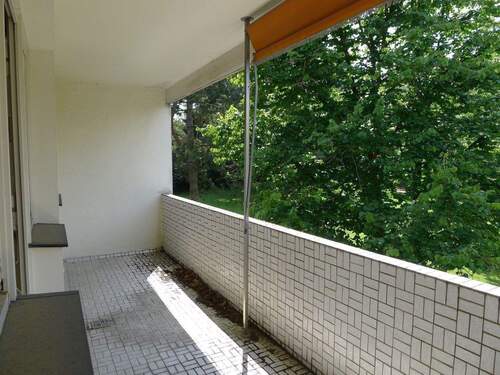 Loggia mit Parkblick - 3 Zimmer Etagenwohnung zur Miete in Mönchengladbach