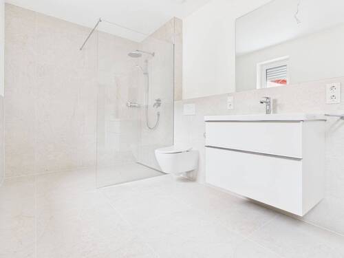 CAM04770G0-PR0039-STILL002.jpg - 