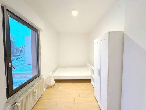 Schlafzimmer - Etagenwohnung mit 22,00 m&sup2; in Trier zur Miete