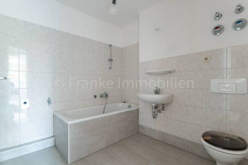 Bad Wohnung DG rechts - 