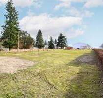 Attraktives Baugrundstück mit Planungssicherheit: positiver Bauvorbescheid vorhanden - Goldberg