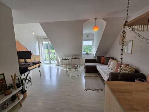 Wohnbereich - 2 Zimmer Etagenwohnung in Bad Vilbel / Gronau