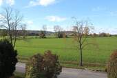 ... mit unverbautem Ausblick - 