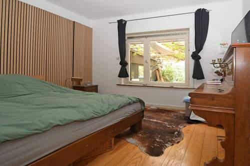 Schlafzimmer im Eg. - 