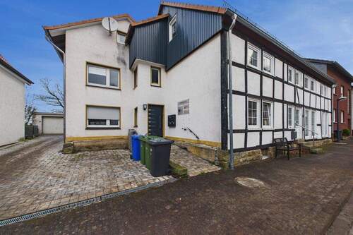 CAM03586G0-PR0064-STILL011 - 