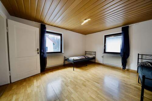 Schlafzimmer EG - 
