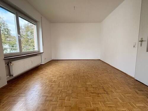 Essen 1.OG - Mehrfamilienhaus, Wohnhaus mit 200,00 m² in Konstanz zum Kaufen
