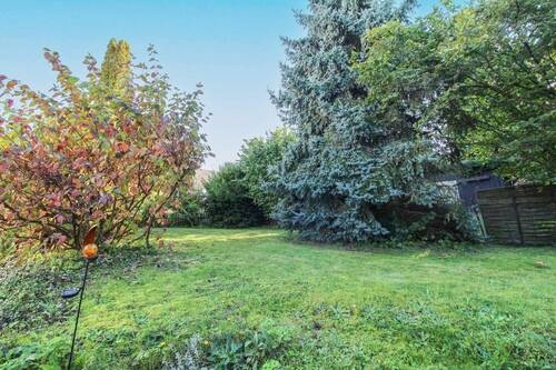 Grundstück (2) - 