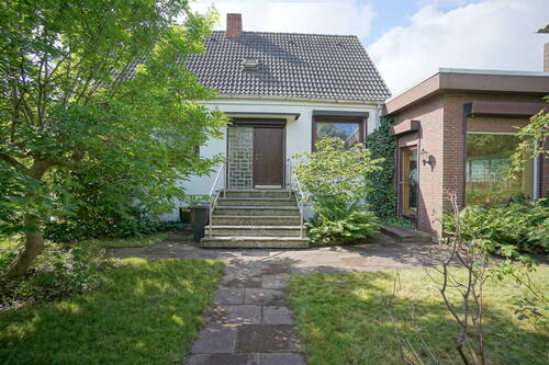 Frontansicht - 4 Zimmer Einfamilienhaus zum Kaufen in Bremerhaven