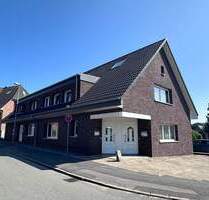 Saniertes Wohnhaus - neue Heizung & Solarthermie - 6 Einheiten als sicheres Investment in Niebüll