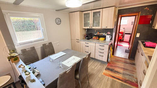 Bild 2 - 3 Zimmer Mehrfamilienhaus, Wohnhaus zum Kaufen in Uelsen