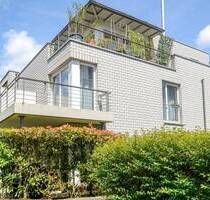 Penthouse im Zentrum von Opladen * Tiefgaragenplatz * Einbauküche * zwei Terrassen * Kamin möglich * 3 Zimmer * 149 m² - Leverkusen Penthouse im Zentrum von Opladen * Tiefgaragenplatz * Einbauküche * zwei Terrassen * Kamin möglich * 3 Zimmer * 149 m² - Leverkusen