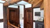 Stilvolle Holztüren im Antik-Look - 