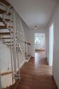 Flur 1. Etage Blick n. vorne - 