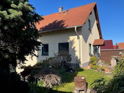 Ansicht.jpeg - Geräumiges Familienhaus mit Garten in Rositz zu vermieten