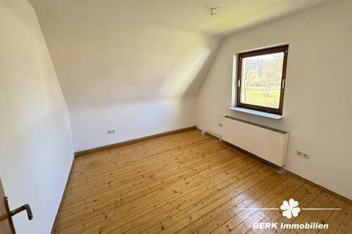 Kinderzimmer DG - 