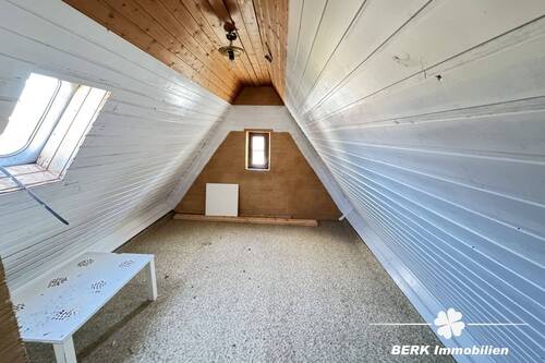 Spitzboden - 
