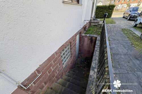 Kellerabgang - Einfamilienhaus mit 134,00 m&sup2; in Erlenbach am Main zum Kaufen