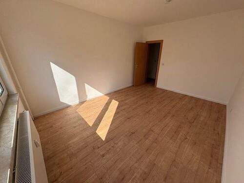 037D-5CA112D0-PM-69C11975.jpeg - 