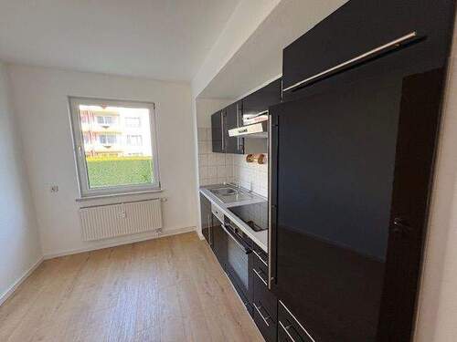 0383-5CA1163B-PM-69C11976.jpeg - 