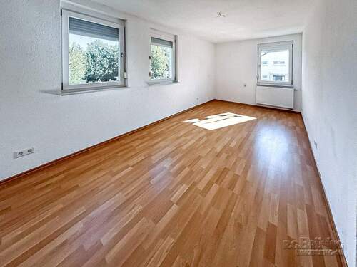 Schlafzimmer - 4 Zimmer Etagenwohnung in Kehl / Goldscheuer