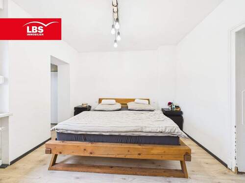 Schlafzimmer - 7 Zimmer Doppelhaushälfte in Bad Hönningen