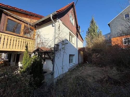 Südseite Haus + kl Garten - 