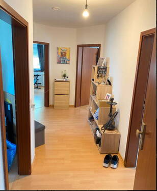 Flur - 3 Zimmer Etagenwohnung zum Kaufen in Wildeshausen