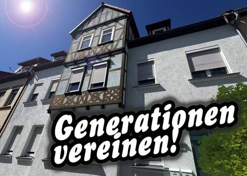 Hausfassade_Startbild.jpg - Mehrgenerationenhaus - TOP GEPFLEGT - über drei Etagen mit Gartenidylle, Pool & Ausbaureserve