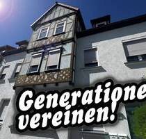 Mehrgenerationenhaus - TOP GEPFLEGT - über drei Etagen mit Gartenidylle, Pool & Ausbaureserve - Erfurt Gispersleben