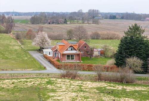 Impressionen - 6 Zimmer Einfamilienhaus zum Kaufen in Blomberg