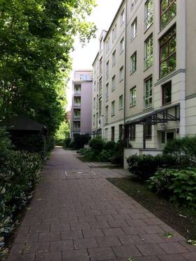Das Haus.jpg - Klein Venedig, wunderschöne 4 ZKB mit Loggia und TG Stellplatz!!!!!