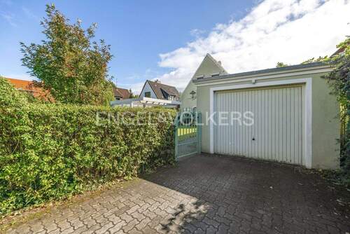 Garage - 