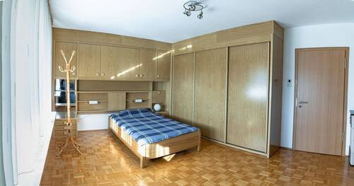 Erdgeschoss, Zimmer - 