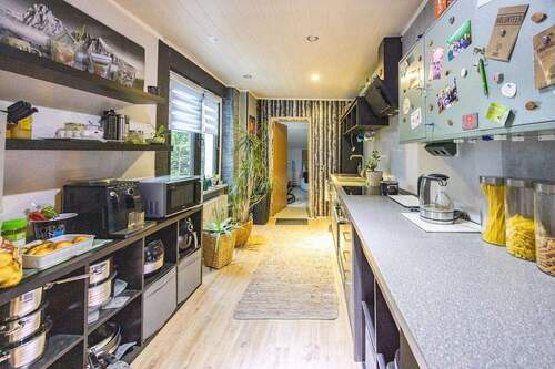 Penthouse: Küche, mit Zugang zum Bad - 