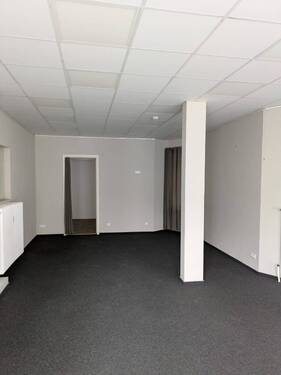 Bürofläche - Büro mit 60,00 m&sup2; in Heide zur Miete