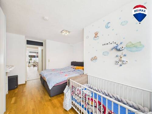 RE/MAX Immobilien DeLux Haus Dillingen Schlafzimmer - 