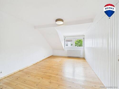 RE/MAX Immobilien DeLux Haus Dillingen - 