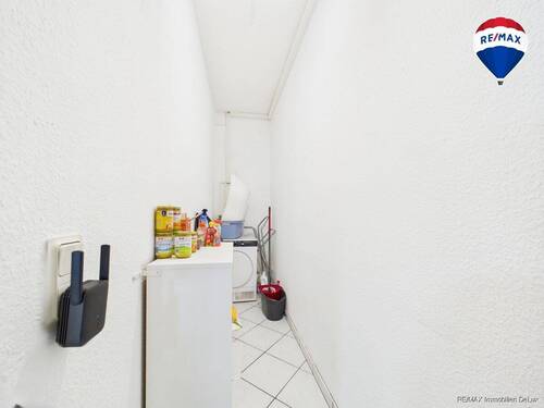 RE/MAX Immobilien DeLux Haus Dillingen Abstellraum - 