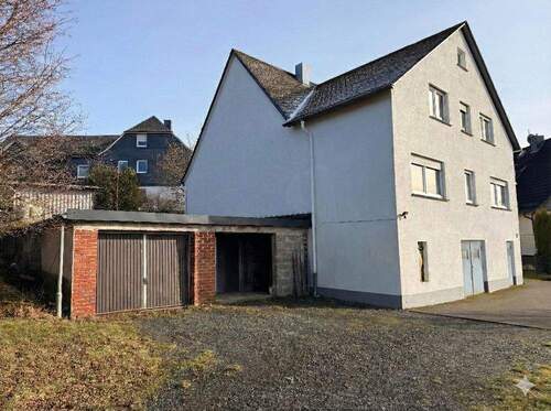 Bild 2 - 7 Zimmer Einfamilienhaus zum Kaufen in Rosenheim