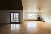 Wohnzimmer(2) - Mehrfamilienhaus, Wohnhaus mit 292,80 m&sup2; in Heiligkreuzsteinach zum Kaufen