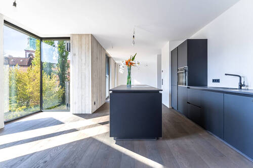 Esszimmer mit offener Küche - 