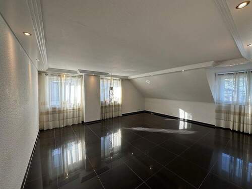 Wohnzimmer - PROVISIONSFREI - 3-Zimmer-Wohnung mit Stellplatz