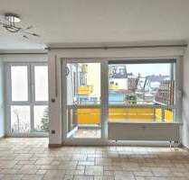 Lichtdurchflutete, charmante 3-Zimmer-Wohnung mit Balkon, EBK, STP uvm. direkt in Wendelstein