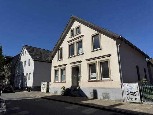 Straßenansicht - 
