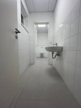 19. WC - 