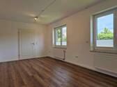 Das Zimmer 2 im EG mit direktem Zugang... - 
