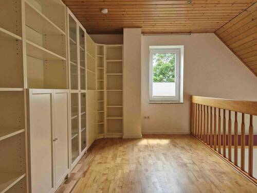 Auf der Galerie im Dachgeschoss... - 