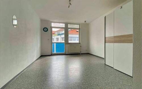 Wohn / Schlafzimmer - 1 Zimmer Etagenwohnung in Bayreuth