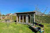 Externes kleines Haus mit Saunabereich - 